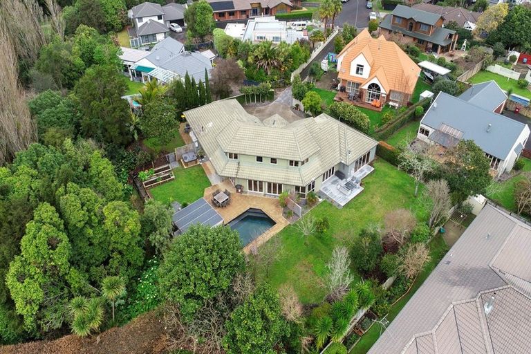 Photo of property in 13 Longwood Place, Harrowfield, Hamilton, 3210