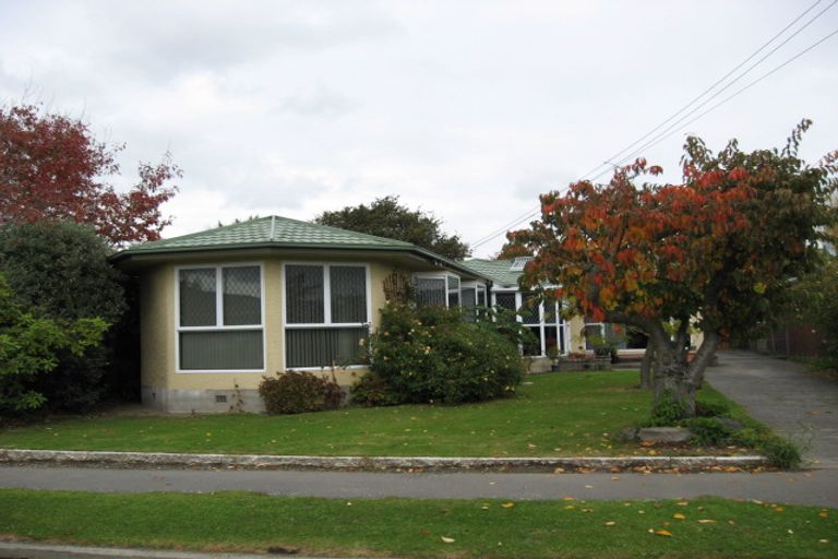 Photo of property in 24 Shearer Avenue, Papanui, Christchurch, 8052