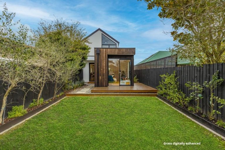 Photo of property in 49a Hawkesbury Avenue, St Albans, Christchurch, 8014