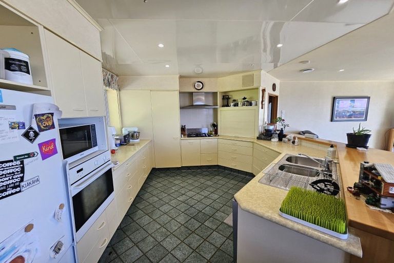 Photo of property in 127 Main South Road, Karoro, Greymouth, 7805