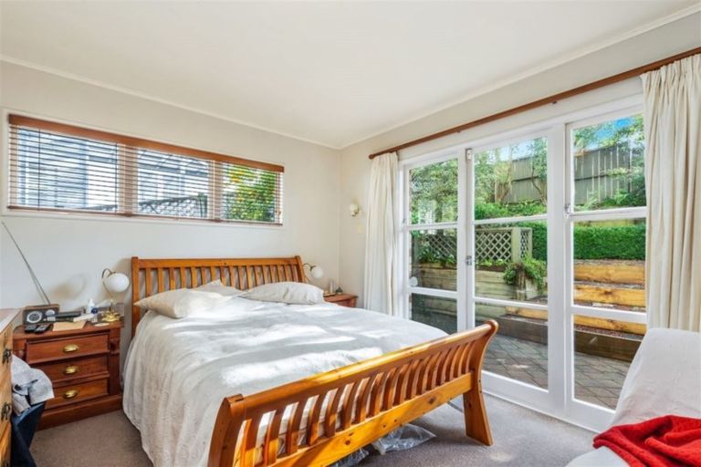 Photo of property in 99 Lake Crescent, Hamilton Lake, Hamilton, 3204