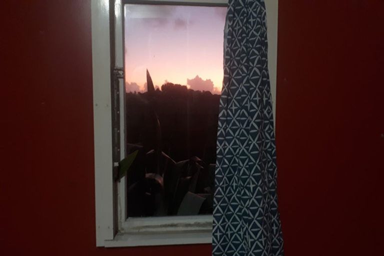 Photo of property in 496 Oaia Road, Muriwai, Waimauku, 0881