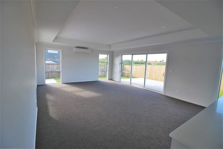 Photo of property in 10a Faber Place, Rototuna North, Hamilton, 3210