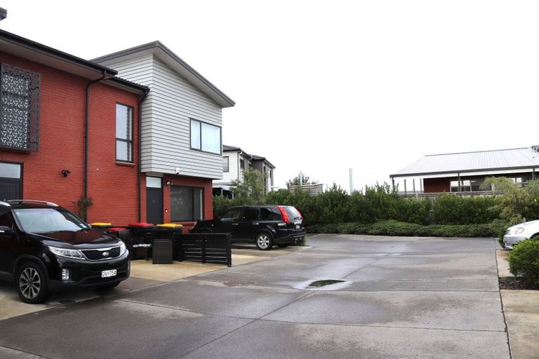 Photo of property in 3 Fermi Lane, Papakura, 2110