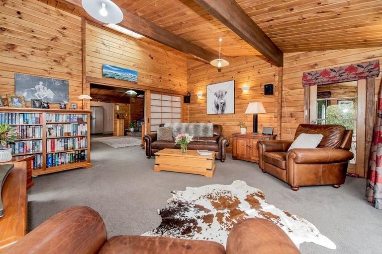 Photo of property in 1004 Leeston Dunsandel Road, Leeston, 7682