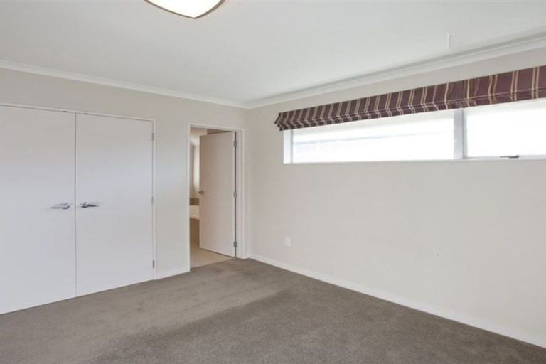 Photo of property in 449a Featherston Street, Palmerston North, 4414