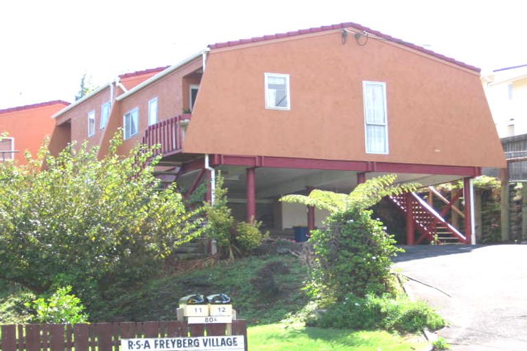 Photo of property in 80h Tirimoana Road, Te Atatu South, Auckland, 0602