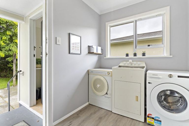 Photo of property in 26 Costley Street, Carterton, 5713