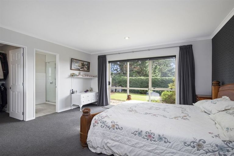 Photo of property in 114 Butcher Road, Pukekohe, 2120