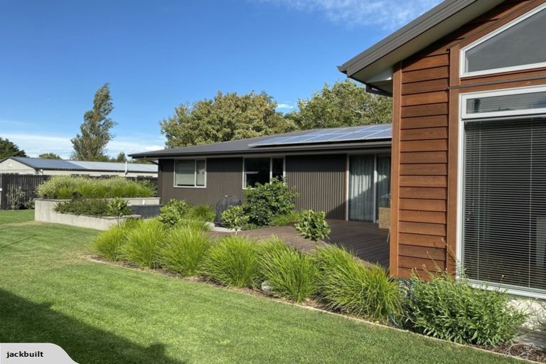 Photo of property in 63 High Street, Southbridge, 7602