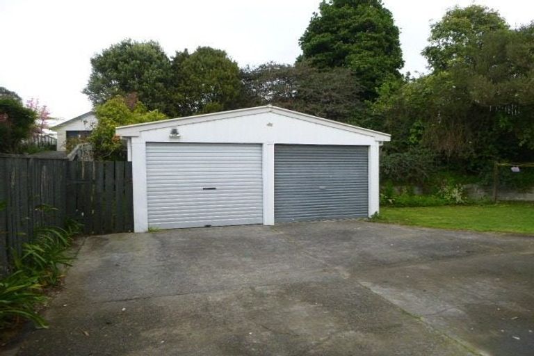 Photo of property in 81 Lupin Road, Otaki, 5512