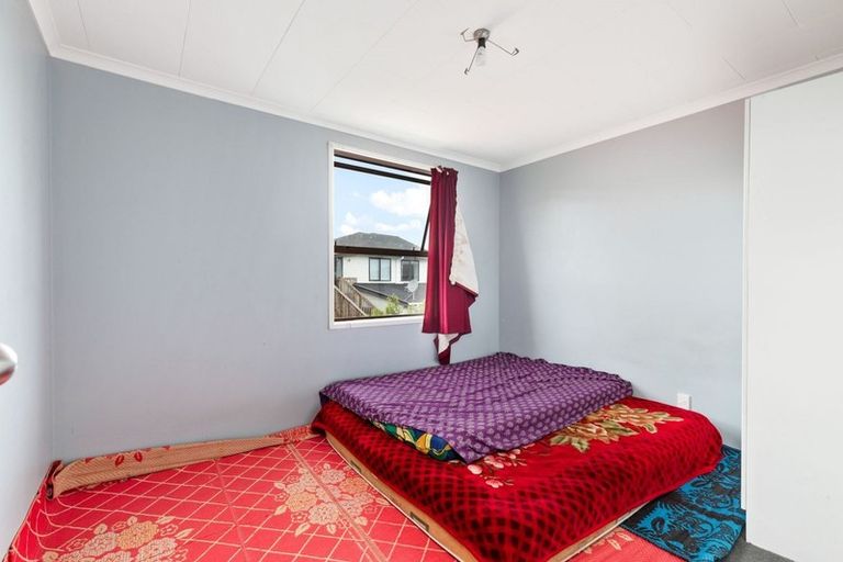 Photo of property in 150a Don Buck Road, Massey, Auckland, 0614