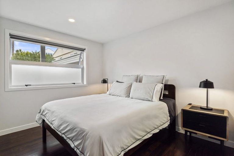 Photo of property in 1/2a Earnoch Avenue, Takapuna, Auckland, 0622