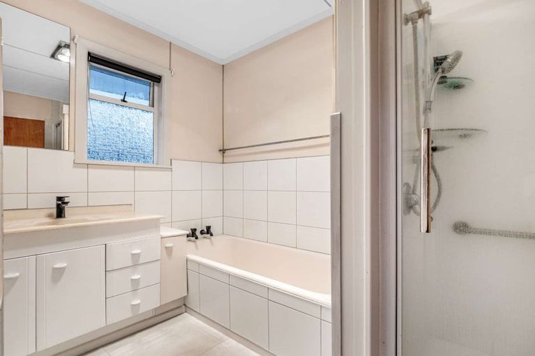 Photo of property in 17 York Street, Glenholme, Rotorua, 3010