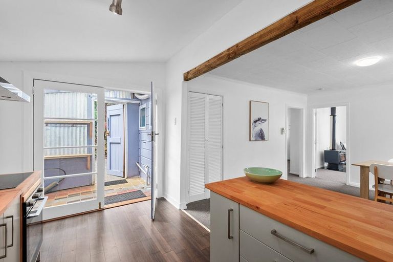 Photo of property in 155 Ravensbourne Road, Ravensbourne, Dunedin, 9022