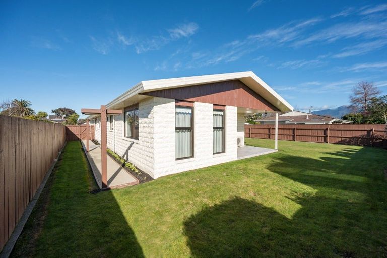 Photo of property in 8 Ledger Avenue, Motueka, 7120