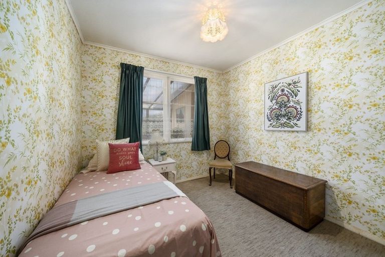 Photo of property in 49 Menin Road, Raumati South, Paraparaumu, 5032