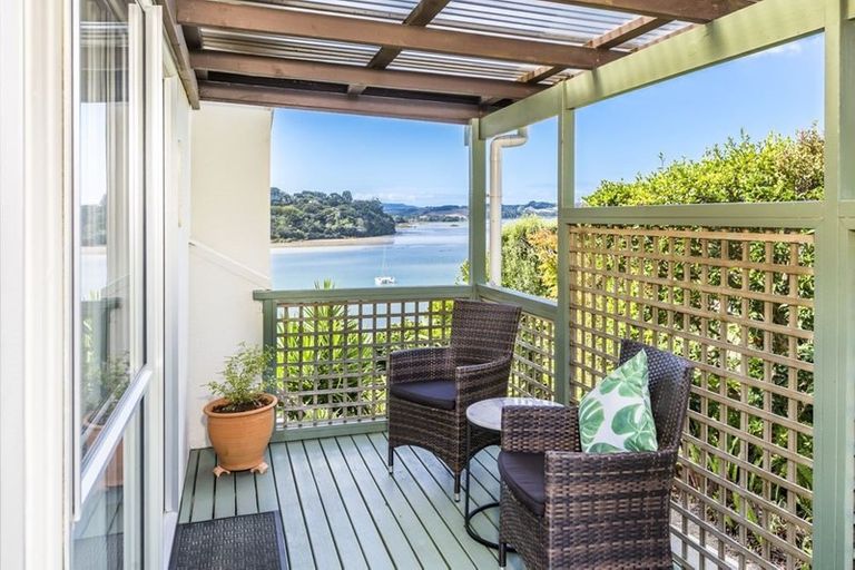 Photo of property in 1174 Sandspit Road, Sandspit, Warkworth, 0982