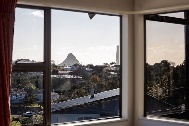 Photo of property in 59a Dorset Avenue, Westown, New Plymouth, 4310