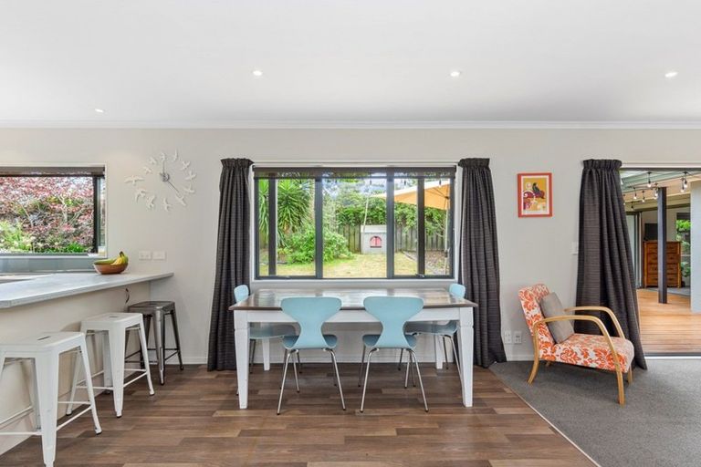 Photo of property in 52 Athena Grove, Papamoa Beach, Papamoa, 3118