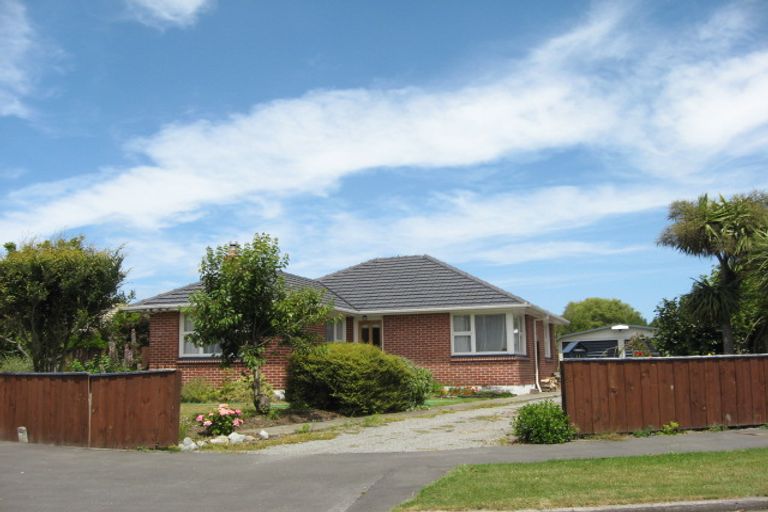 Photo of property in 11 Newport Street, Avondale, Christchurch, 8061