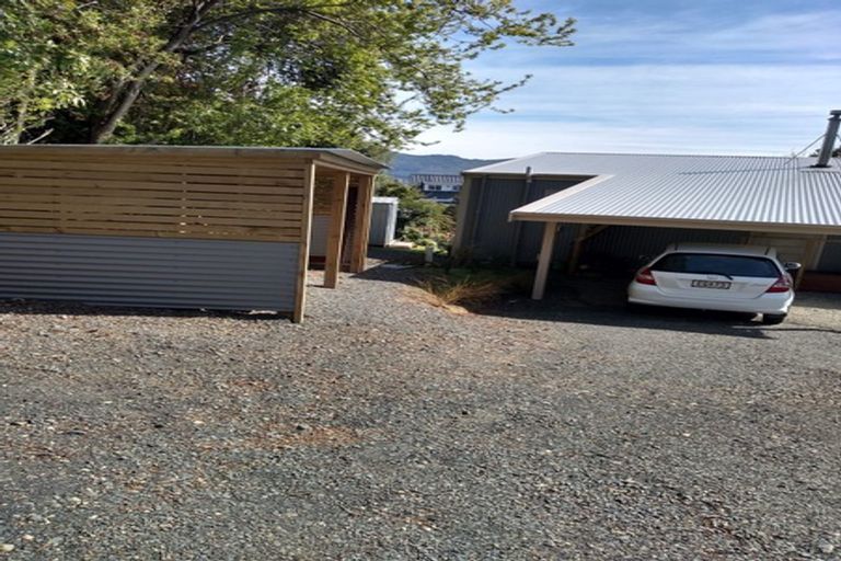 Photo of property in 5 Waikana Street, Broad Bay, Dunedin, 9014