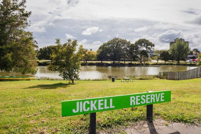 Photo of property in 35 Hardie Street, Hokowhitu, Palmerston North, 4410