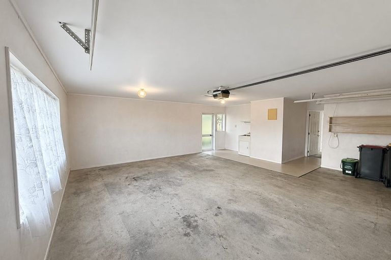 Photo of property in 57 Cantora Avenue, Northpark, Auckland, 2013