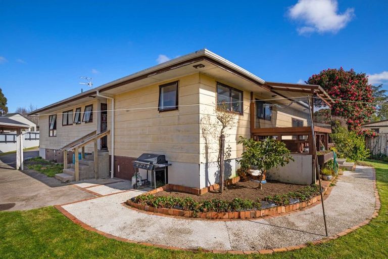 Photo of property in 8 Onyx Place, Pukehangi, Rotorua, 3015