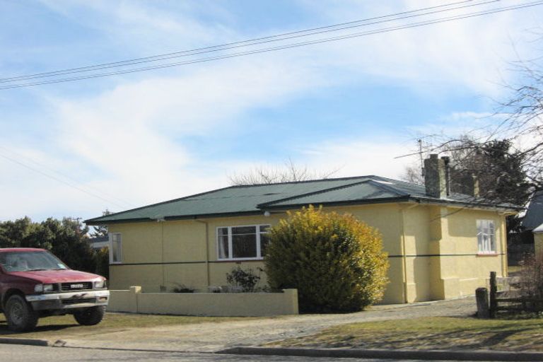 Photo of property in 19 Thomas Street, Ranfurly, 9332