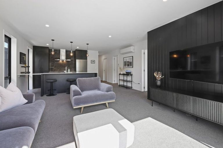 Photo of property in 19 Croydon Street, Woodend, 7610