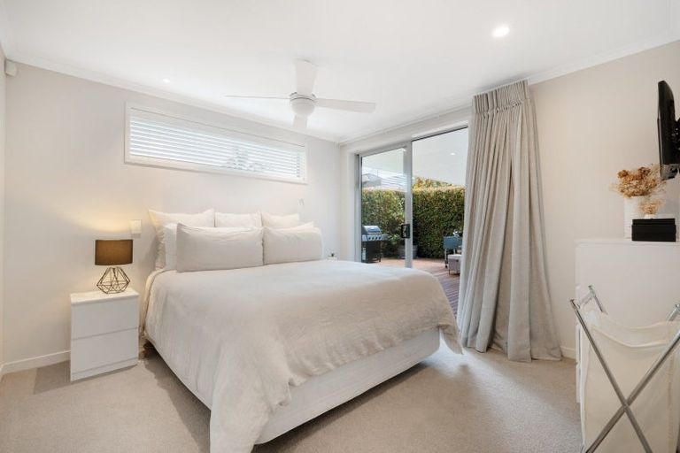 Photo of property in 16 Cassinia Close, Papamoa Beach, Papamoa, 3118