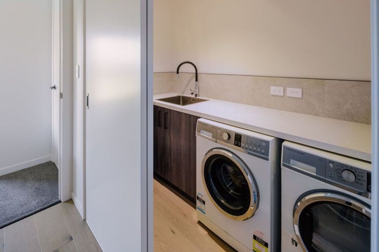 Photo of property in 31 Lakewood Lane, Cambridge, 3434