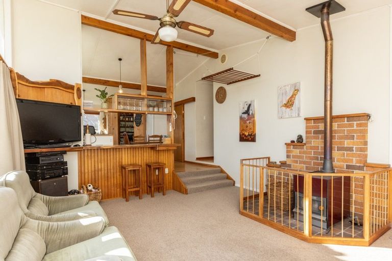 Photo of property in 10 Mangarau Crescent, Havelock North, 4130