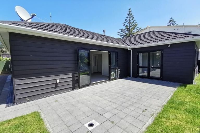 Photo of property in 29 Falkirk Avenue, Seatoun, Wellington, 6022