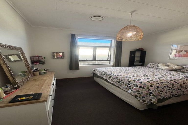 Photo of property in 180 Vigor Brown Street, Napier South, Napier, 4110