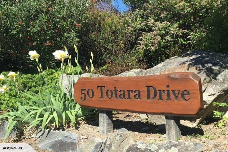 Photo of property in 50 Totara Drive, Twizel, 7901