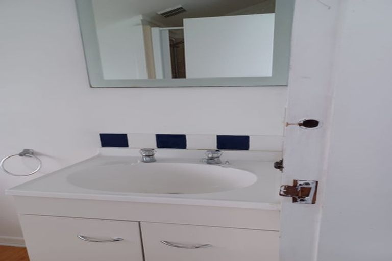 Photo of property in 1 Corlett Street, Johnsonville, Wellington, 6037