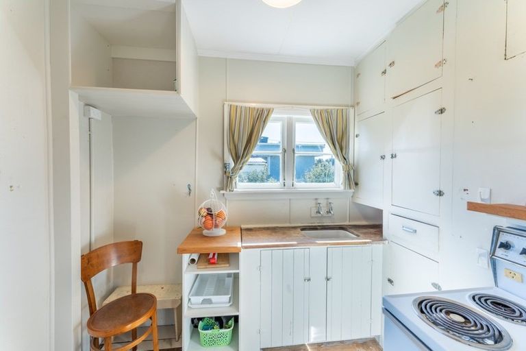 Photo of property in 23 Moana Street, Otaki Beach, Otaki, 5512