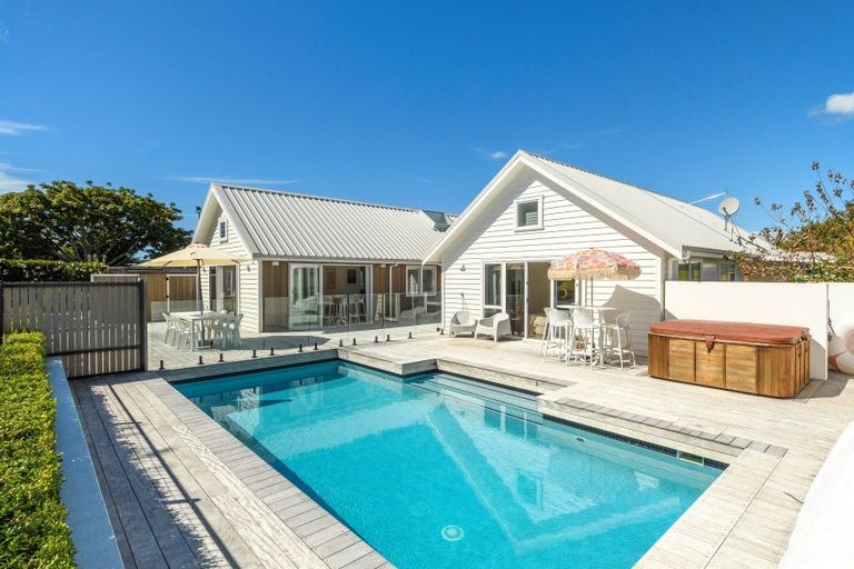 Photo of property in 60 Carmichael Road, Bethlehem, Tauranga, 3110