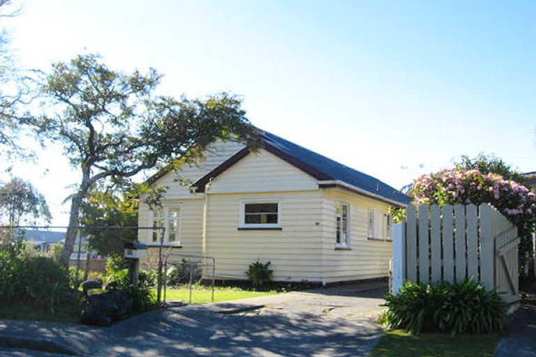 Photo of property in 20 Leith Crescent, Greymouth, 7805