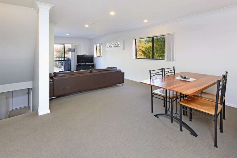 Photo of property in 10/46 Carlos Drive, Flat Bush, Auckland, 2016