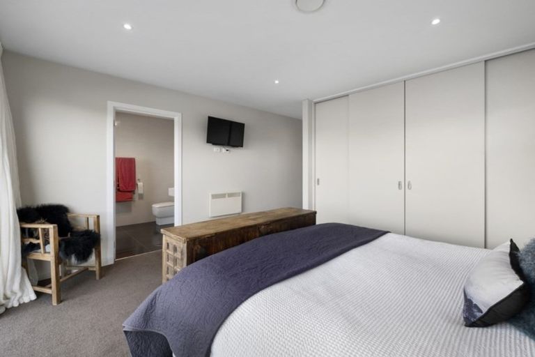 Photo of property in 49b Dart Place, Fernhill, Queenstown, 9300