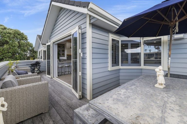 Photo of property in 128 Muricata Avenue, Mount Maunganui, 3116