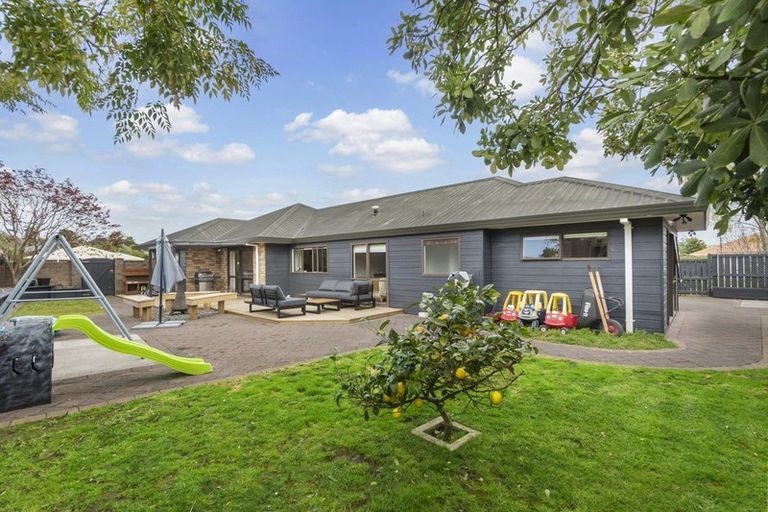 Photo of property in 6 Angus Street, Grandview Heights, Hamilton, 3200