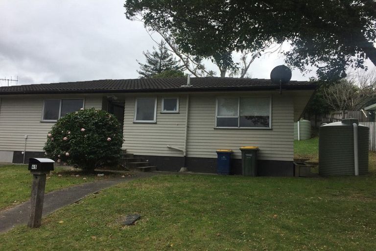 Photo of property in 45 Sunline Avenue, Massey, Auckland, 0614