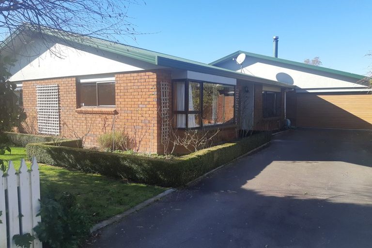 Photo of property in 35 Reading Street, Greytown, 5712