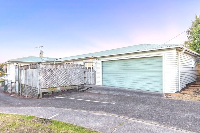 Photo of property in 55 Coronation Road, Hillcrest, Auckland, 0627