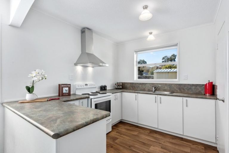 Photo of property in 31a Burns Grove, Trentham, Upper Hutt, 5018