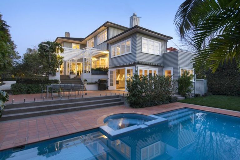 Photo of property in 128 St Stephens Avenue, Parnell, Auckland, 1052